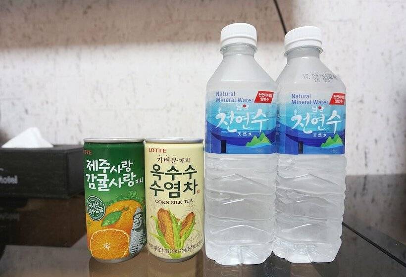 מוטל Sanbon Geureoni