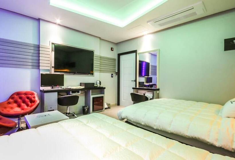 汽车旅馆  Sancheong Hyu And Joy