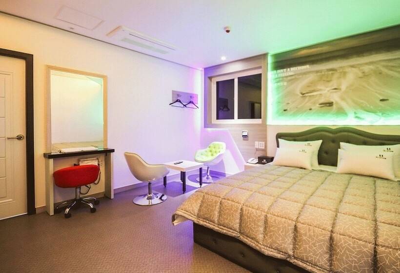 汽车旅馆  Sancheong Hyu And Joy