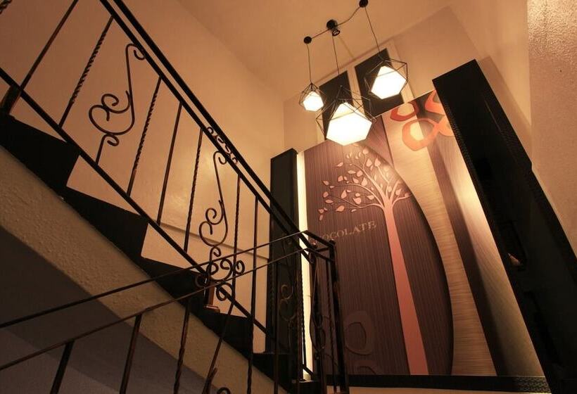 汽车旅馆  Seongnam Chocolate Drive In