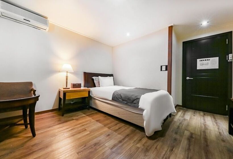 מוטל Seosan Seosan