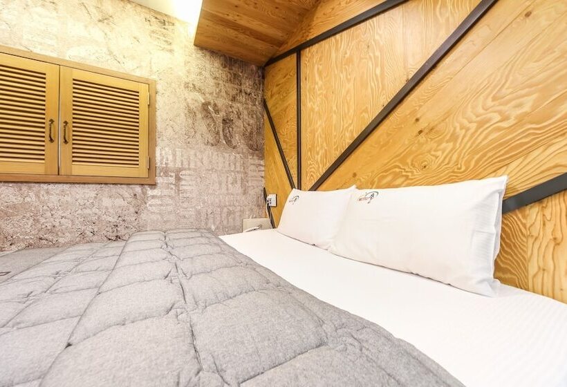 מוטל Seven Palgongsan Bombom