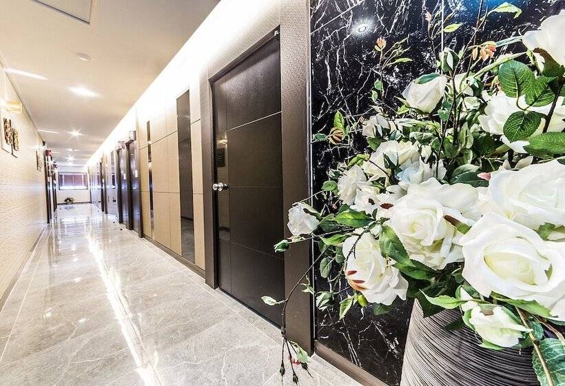 モーテル Shiheung Tiara