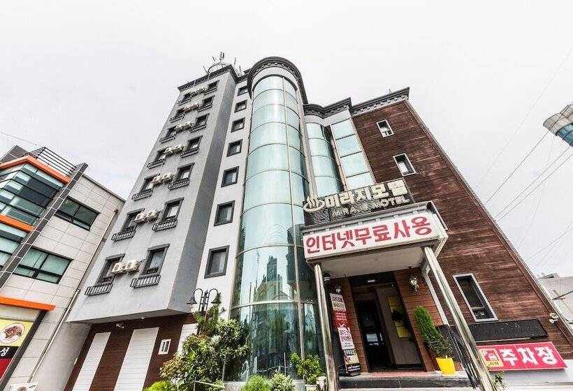 فندق على الطريق Sokcho Mirage