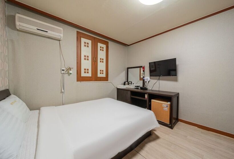 فندق على الطريق Sokcho Mirage