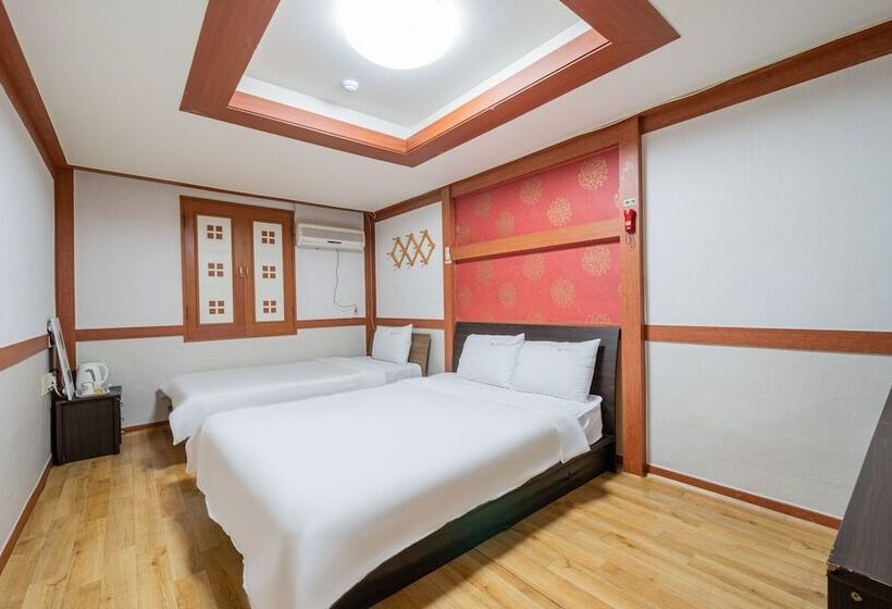 فندق على الطريق Sokcho Mirage