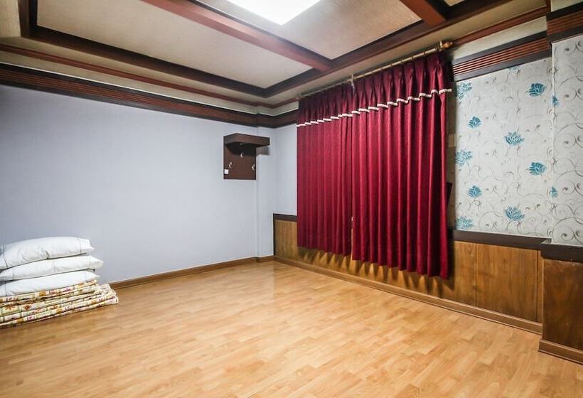 Мотель Suncheon Palma