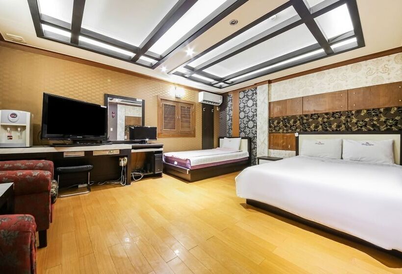 Мотель Suncheon Hotel Bao