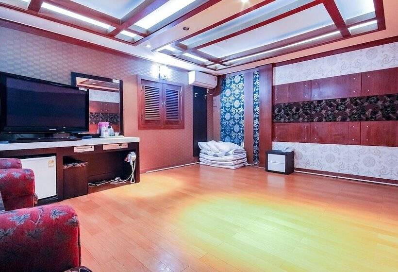 Мотель Suncheon Hotel Bao