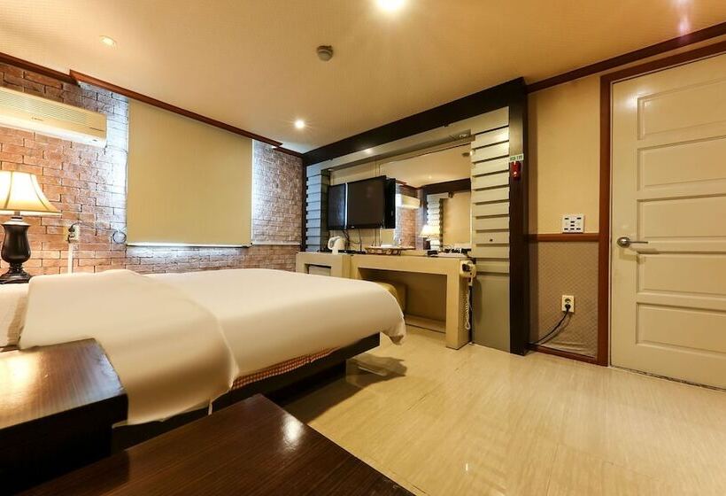 Motel Taean Incaui Jageun Maeul