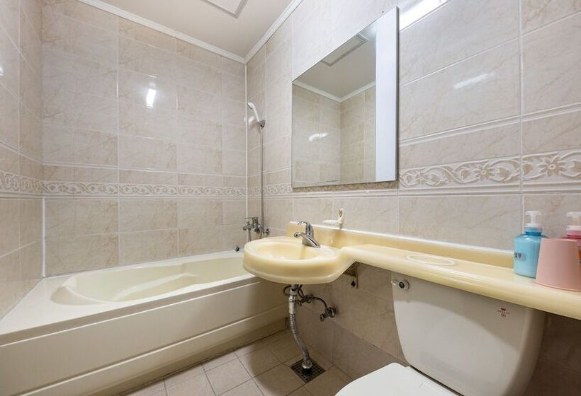 汽车旅馆  Taean Manripo Feel