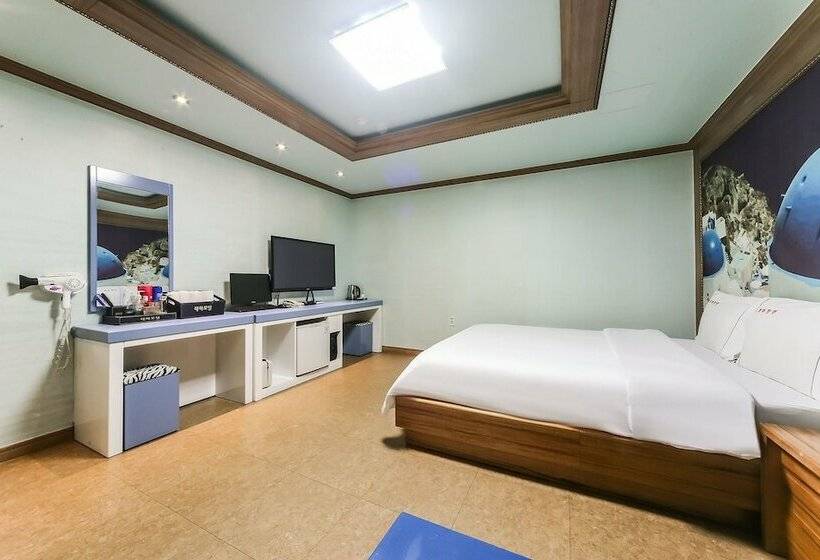 Motel Tongyeong Hangnamdong Theme