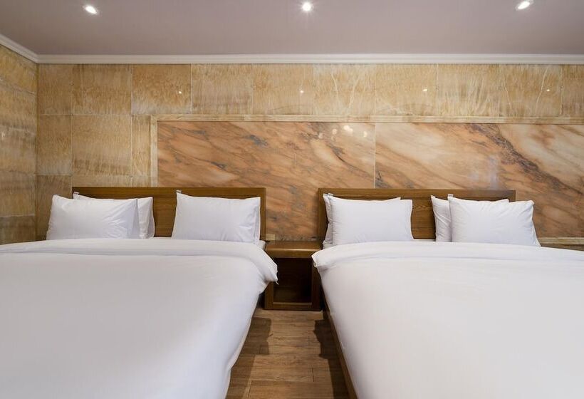 汽车旅馆  Tongyeong Hotel Opera