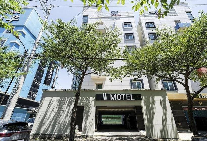 Motel Tongyeong W