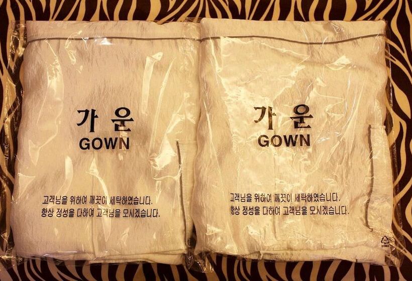 מוטל Uijeongbu Piano