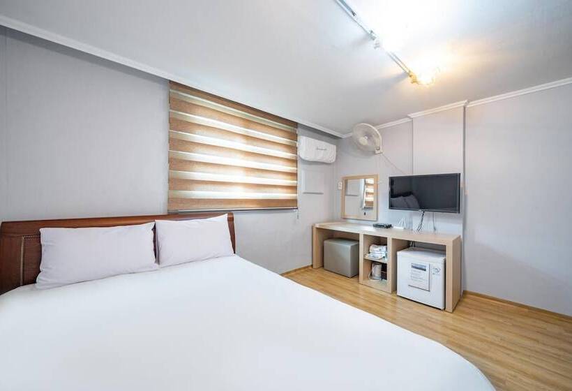 汽车旅馆  Uljin Donga