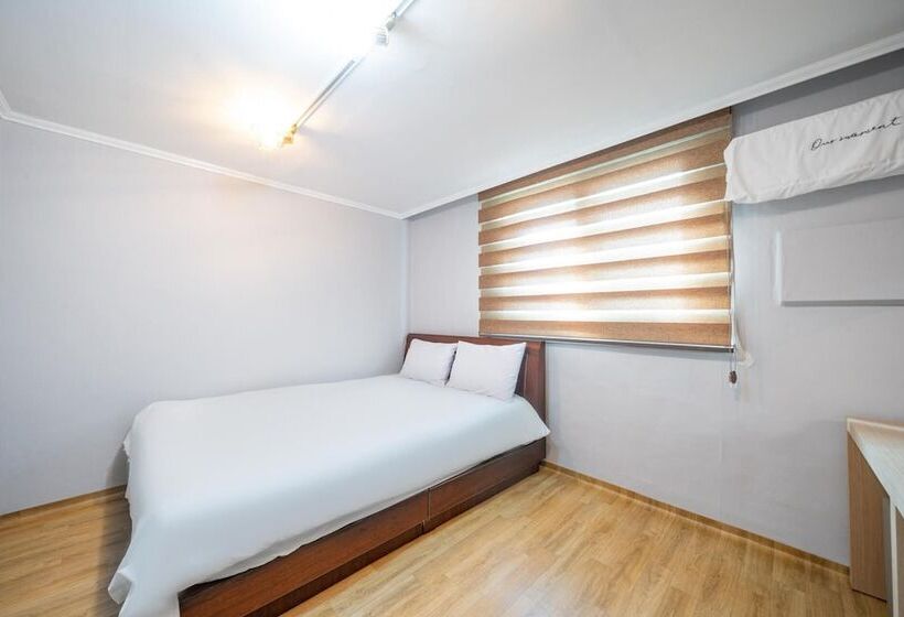 汽车旅馆  Uljin Donga