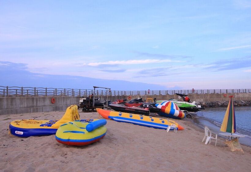 מוטל Uljin Woojin Park