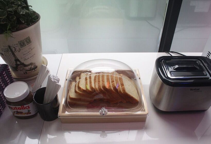 فندق على الطريق Western Wonpyeongdong Hip