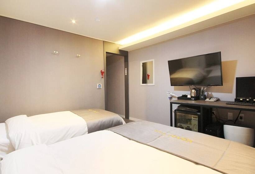 モーテル Yeosu Hotel You