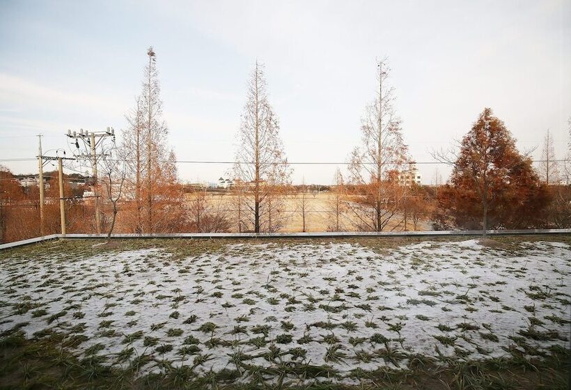 Motel Yesan M1 Self Check In