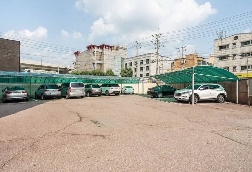 모텔 Yongin Singal Ace