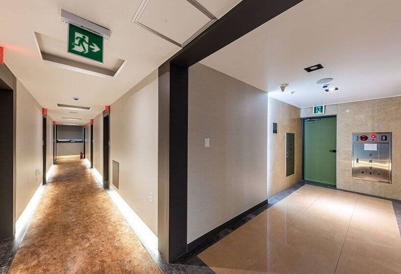 מוטל Yongin Singal Sangsang Hotel 1