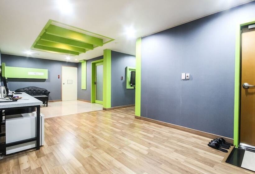 Naju Gung Self Checkin Motel