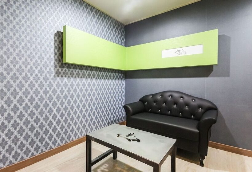 Naju Gung Self Checkin Motel