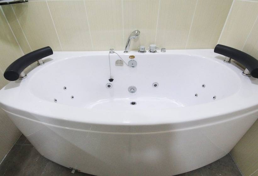 Naju Trump Self Check In Motel