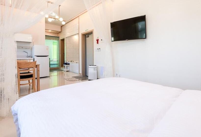 Pensão Gapyeong Grang Narang Pool Villa