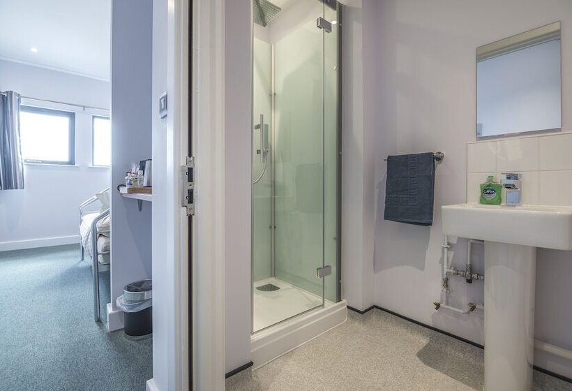 פנסיון Ocean Cabins   Saundersfoot