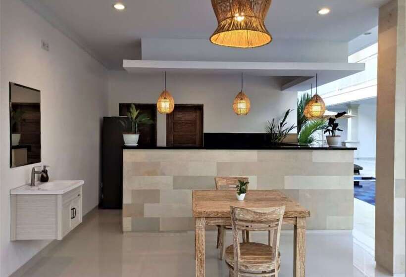 膳宿费 The Eight Bali   Seminyak
