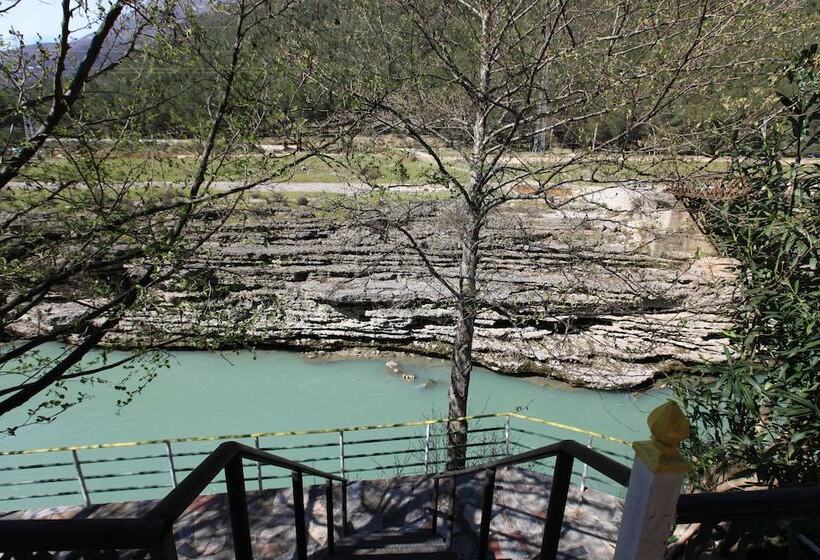 Пансион The River