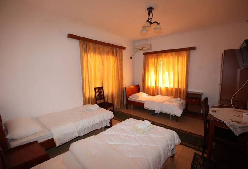 Пансион The River