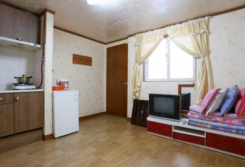 Pocheon Baekgung Garden Pension