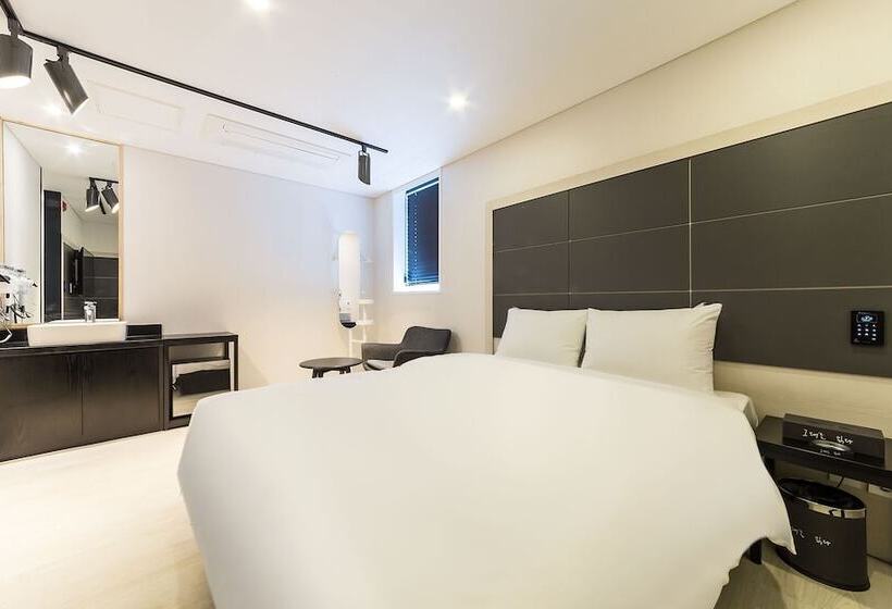 Pocheon Reading You Self Checkin Motel