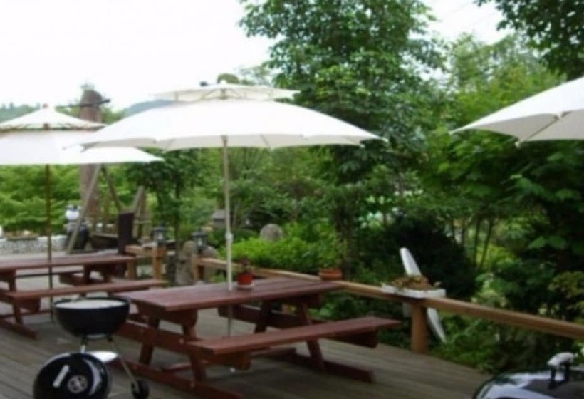 Pyeongchang Byeolbitsanyang Pension