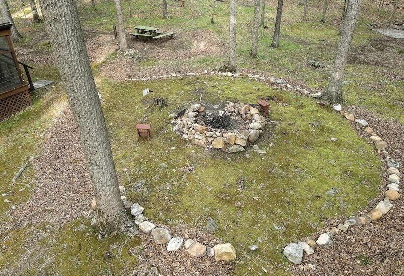 River Walk Cottage   Romantic Escape