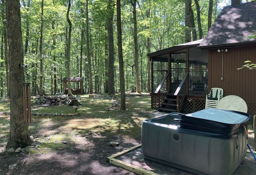 River Walk Cottage   Romantic Escape