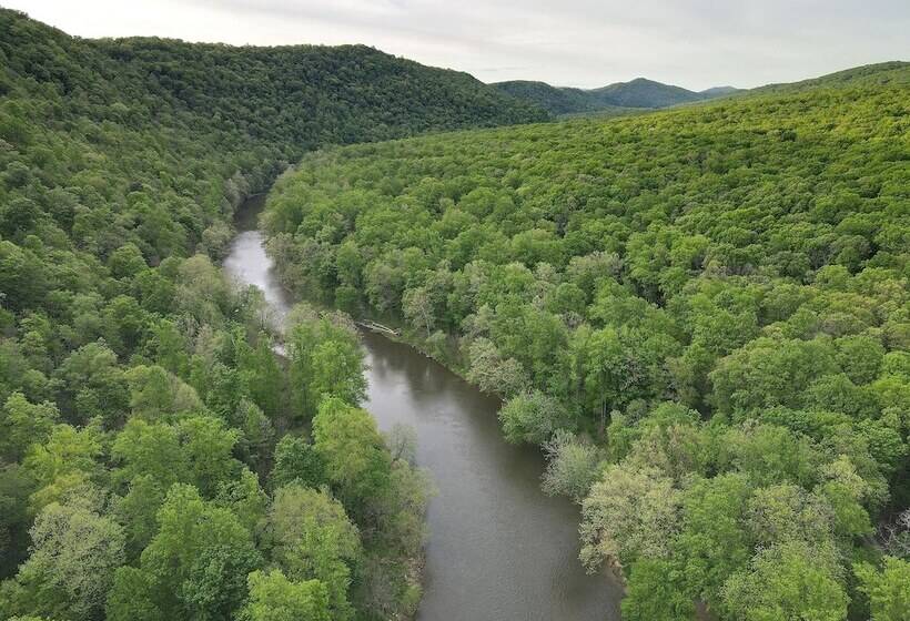 River Walk Cottage   Romantic Escape