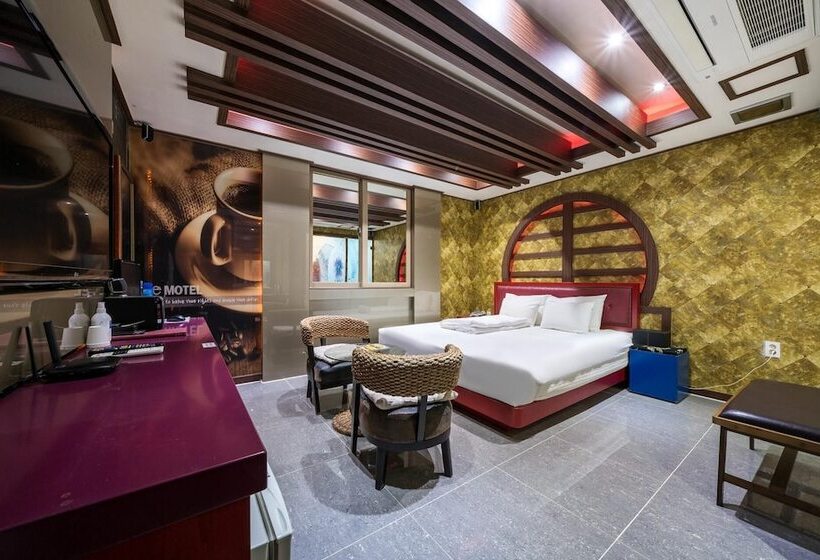 Sacheon Bee Self Checkin Motel