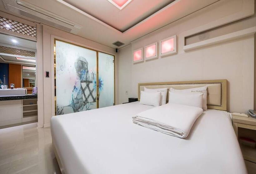 Sacheon Bee Self Checkin Motel