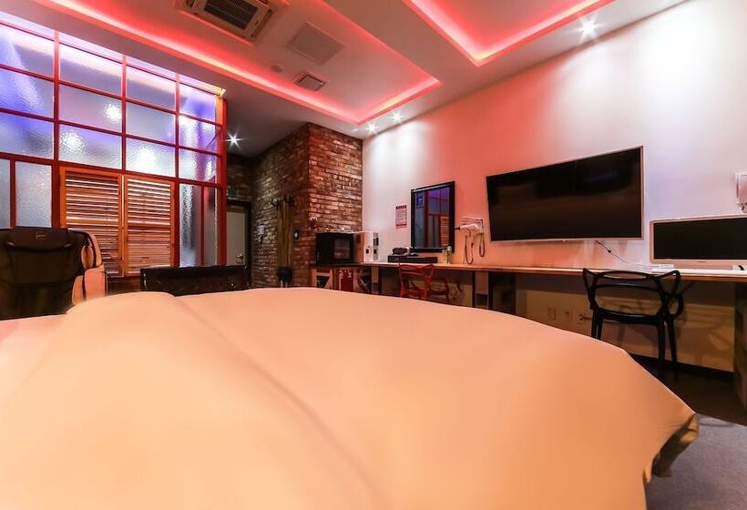 Seosan Ace Driving Self Check In Motel