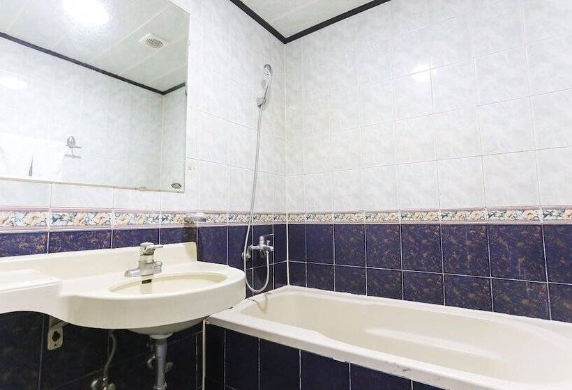 Sokcho Dreamville Motel