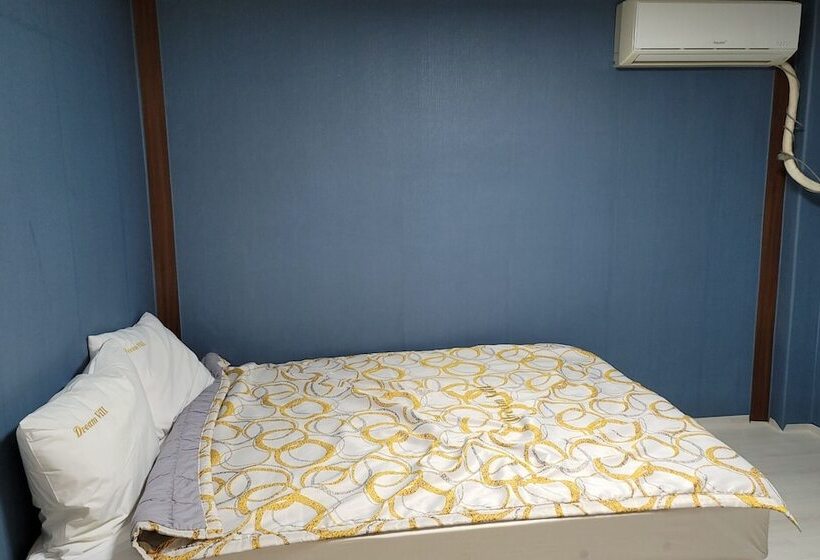 Sokcho Dreamville Motel