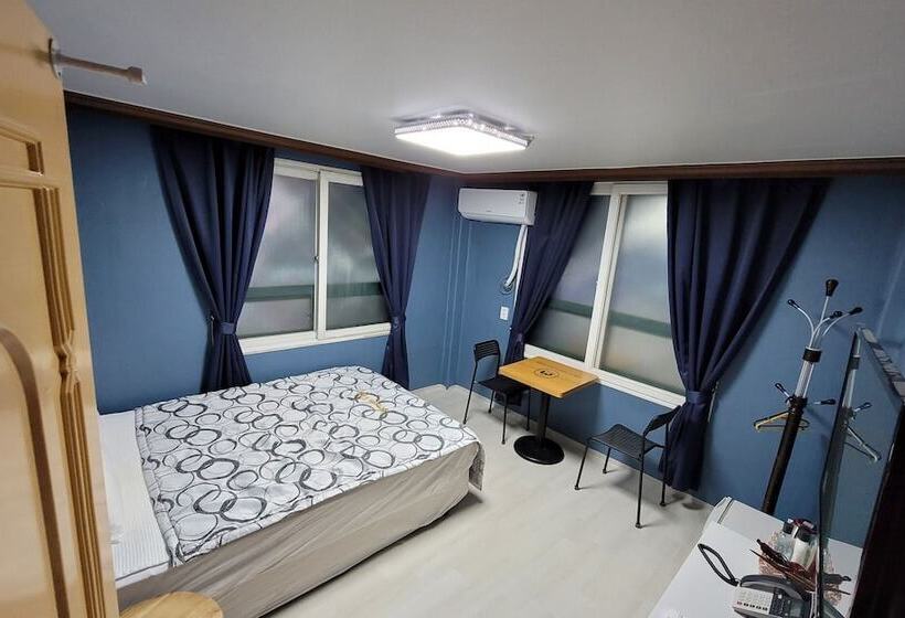 Sokcho Dreamville Motel