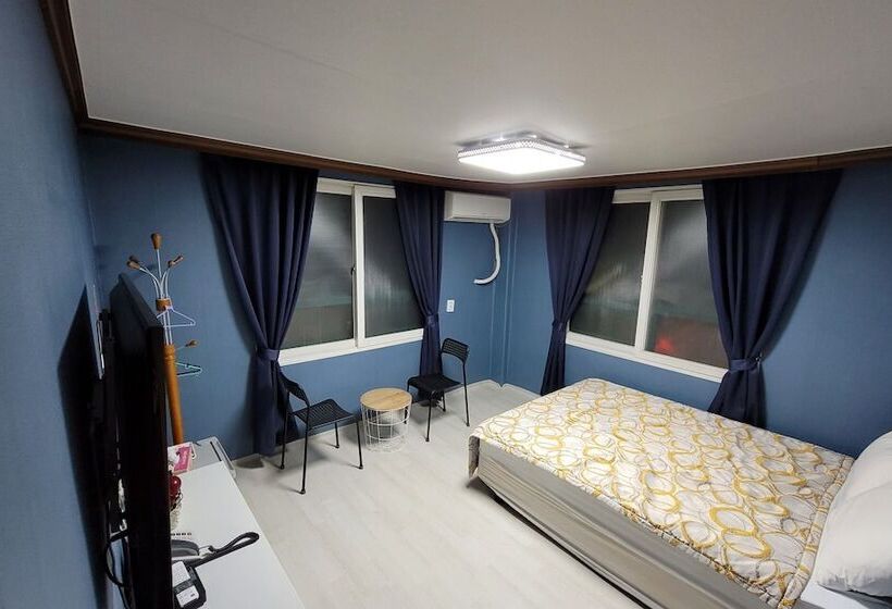 Sokcho Dreamville Motel