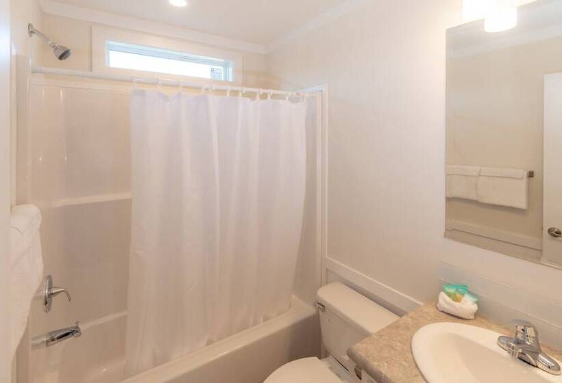 Sun Retreats Silver Lake