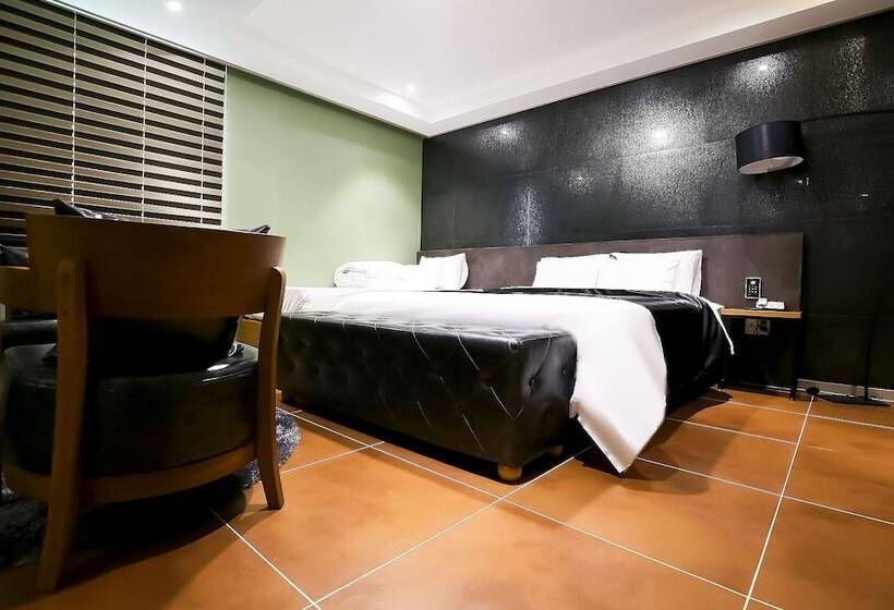 Taean Hana Motel